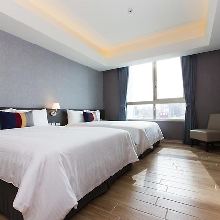 Check Inn New Taipei Luzhou Екстериор снимка